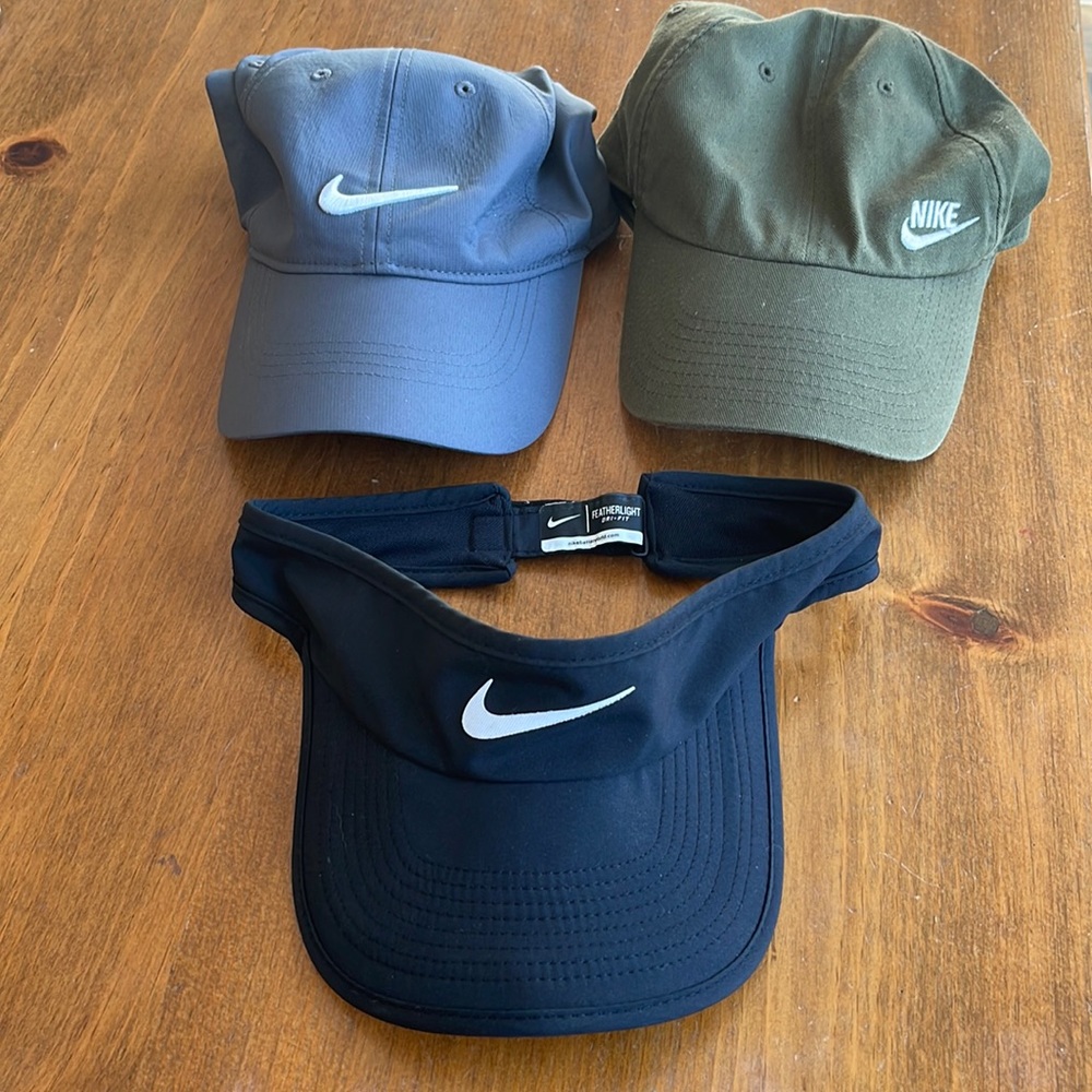 Nike cap bundle